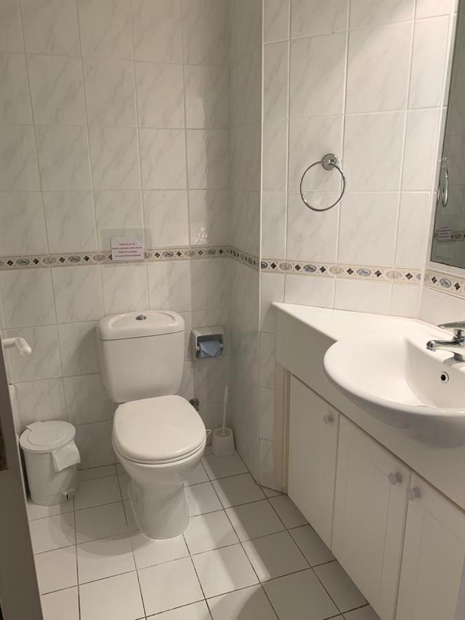 Comfortable 2 Bedroom Apartment In Popular Limnaria Gardens Paphos Exterior foto